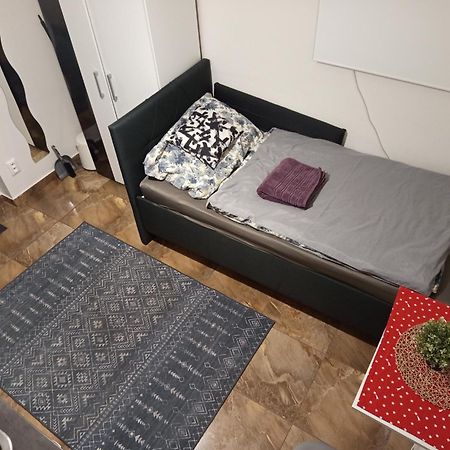 Studio12 Bratislava Bagian luar foto