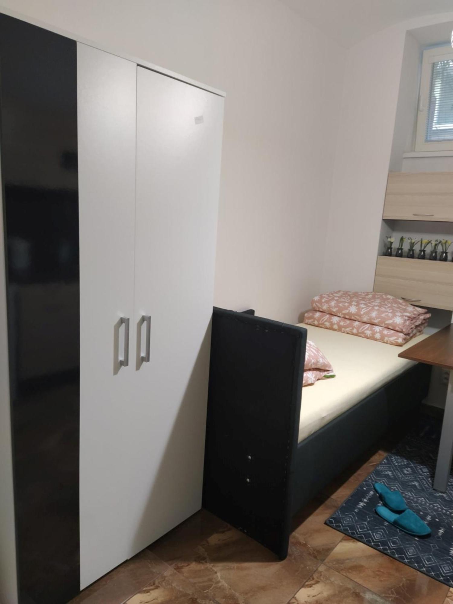 Studio12 Bratislava Bagian luar foto